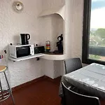 Presqu'ile Vue Piscine Parking Et Proche *
